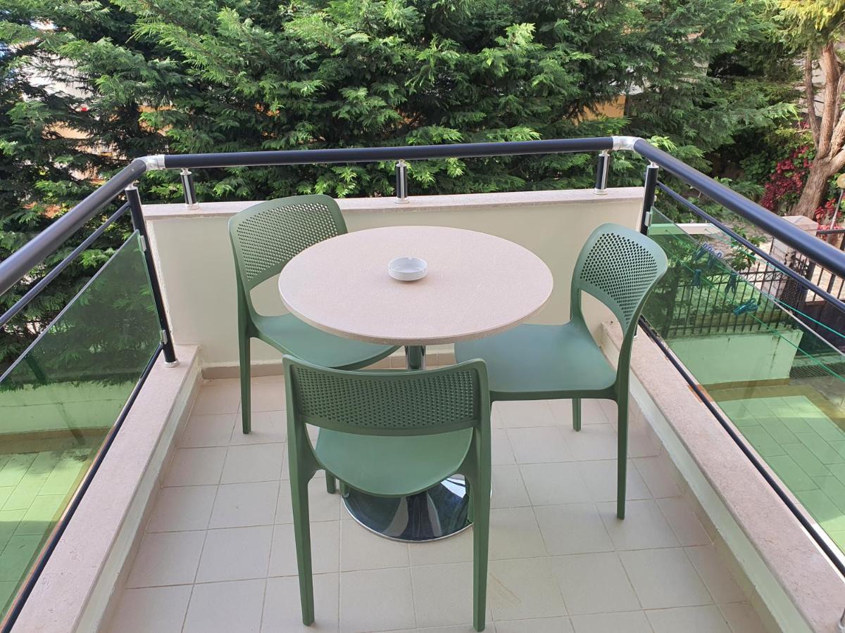 Deni Sea View Apartment Влёра Экстерьер фото