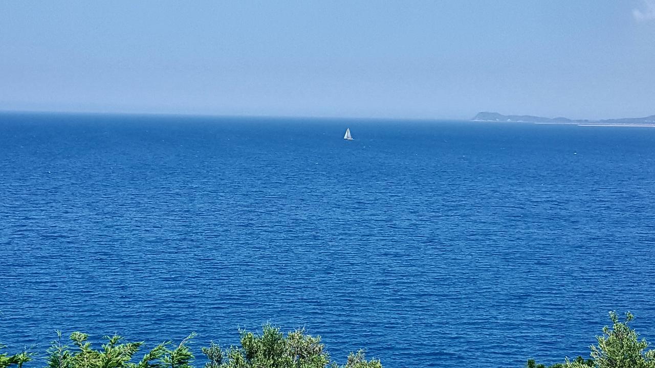 Deni Sea View Apartment Влёра Экстерьер фото