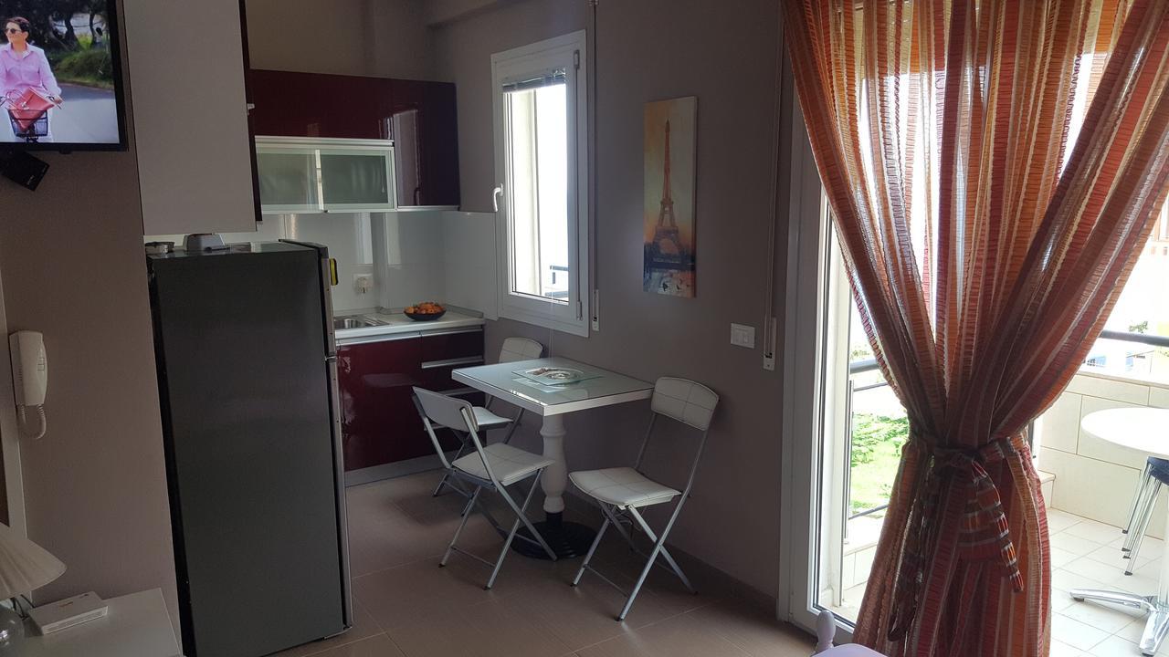 Deni Sea View Apartment Влёра Экстерьер фото