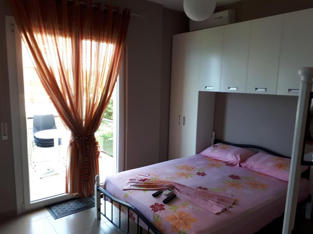 Deni Sea View Apartment Влёра Экстерьер фото
